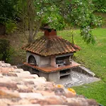 Delle - Con Piscina