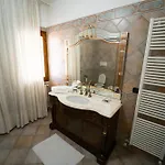 Villa Delle - Con Piscina *