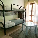 Delle - Con Piscina Villa