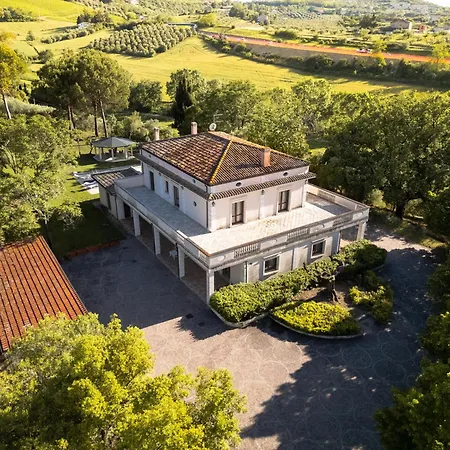Delle - Con Piscina Villa Montesilvano Marina