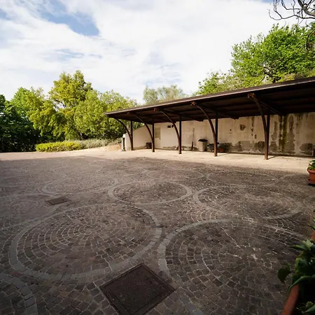 Delle - Con Piscina Villa